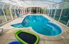 Vila 4 camere  cu piscina in Bucov. - 3