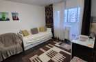 2 Camere Et.7/10 Decomandat An constructie 1980 Metrou Gorjului - 1