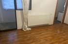 Garsoniera de vanzare , zona Spitalul Judetean Focsani , 28 mp , decomandata , e - 3