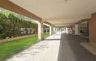 Apartament 3 camere zona Coresi cu parcare - 19