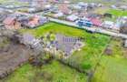Teren intravilan de vânzare în Letcani, utilități, asfalt - 4