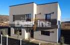 Casa individuala cu etaj, 4 camere, 185.000 euro - 2