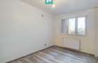 Apartament 3 camere de închiriat – Vlaicu, Strada - 13
