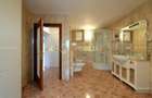 Spațiu de birou de Inchiriat | 5 camere | Marasesti | Utilat - 7