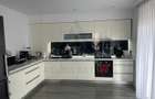 Apartament 3 camere 83 mp utili curte si 2 locuri parcare in Selimbar - 1
