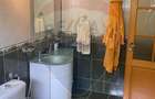 Casă / Vilă cu 5 camere de vânzare în zona Central - 51