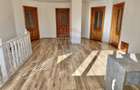 Casă / Vilă cu 6 camere de închiriat în zona Iosia - 8