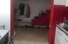 Decomandat, mobilat si utilat, et 3. Aproape de Vest - 1