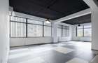 Spatiu comercial de inchiriat in zona Brotacei - 2