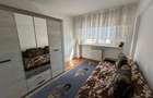 Apartament cu 3 camere de vanzare, zona Ceasul Rau. - 4