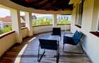 DE INCHIRIAT: Apartament cu 2 camere-strada Victoriei - 13