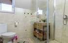 Casa individuala cu 3 apartamente, comision 0%, Intre Lacuri - 18