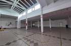 Hala de inchiriat in apropiere de aeroport - 2