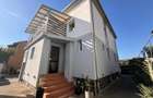Lugoj,  Vila de Vis Cu Piscina, 440 Mp. Construiti, 820 Mp. Teren - 25