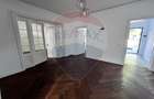 Vila potrivita pentru sediu firma | birouri | 12 camere | de inchiriat - 4
