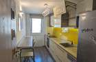 Langa Mall Coresi, in complexul Urban, 2 camere mobilate, 550 euro/luna - 11