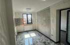 Apartament 3 camere cf 2 semidecomandat zona Grang - 3