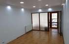De vanzare spatiu comercial - birouri - strada Traian - Vaslui - 13