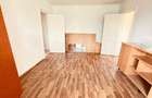 Apartament 2 camere  Centrul Civic, zona Harmanului, etaj 1 - 3