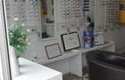 Spatiu comercial despartit in doua cu rigips, zona Vidin, suprafata 105 mp, vitr - 9