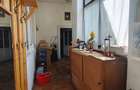 De vânzare | Casă renovabilă cu teren 601 mp | Gruia – zona 7 Străzi - 12