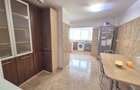 Inchiriere apartament 4 camere decomandat cu parcare zona Vlauta ITC - 18