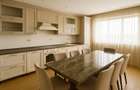 Apartament spectaculos în Cartierul Francez  unde luxul întâlnește rafinamentul - 3