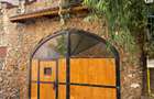 Propun spre vinzare vila in zona zero universitate 308 mp - 6
