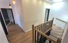De inchiriat casa ultramoderna cu 4 camere 3 bai si dressing in Sibiu - 17