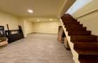 Spatiu Comercial *180mp* // 2 parking spaces // Stefan Cel Mare - 20