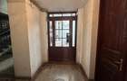 Apartament de 4 camere pe Bd. Regina Elisabeta/4-Rooms on Regina Elisabeta Bvd. - 16