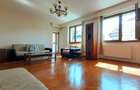 APARTAMENT DE TIP DUPLEX CU GARAJ SI 2 BOXE IN IMOBIL COCHET AFLAT IN COTROCENI - 3