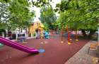 APARTAMENT 4 CAMERE ETAJ 1 FIX LANGA METROU, SCOALA SI PARC - 1