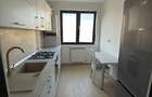 Apartament cu 3 camere decomandate, Centru - 6