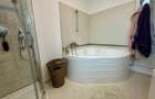 Vilă Elegantă cu Piscină Privată în Corbeanca - 19