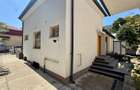 Casa de vanzare in centru - 2