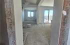 Duplex despartit - zona excelenta- toate utilitatile - posibilitate alegere fini - 8