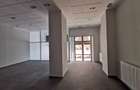 Sp comercial central (parter stradal, renovat) plus demisol iluminat natural - 3