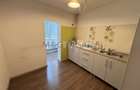 Apartament 3 camere zona Andrei Saguna etaj 2