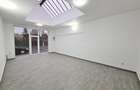 Spatiu comercial in Campina--34 mp--370e - 2
