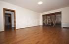 Apartament cu 4 camere potrivit pentru rezidenta si birouri - 1
