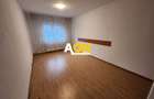 De vanzare apartament 3 camere, Cetate - 7