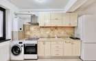 Apartament open space cu 2 camere si parcare in zona Coresi - 2