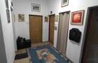 Vand apartament 3 camere in vila, cartierul Dambul Rotund - 10