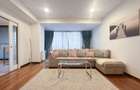 Apartament ,luminos , camera de dresing ,loc parcare subteran. - 1