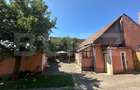 Casa saseasca de vanzare, curte, gradina, teren 3000 mp - Jimbor, jud Brasov - 8