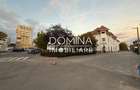*Spațiu ultracentral 220 mp* - vânzare/închiriere- vizibilitate maximă - 8