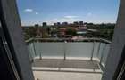Vând apartament cu 2 camere, decomandat nou  + loc de parcare, situat in complex - 8