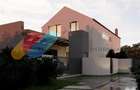 Casa individuala 6 camere, 176 Mp, teren 1100 Mp, zona Salicea - 2