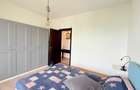 First rental 3 rooms and office, 176 sqm usable area, 2 parking spaces - 8